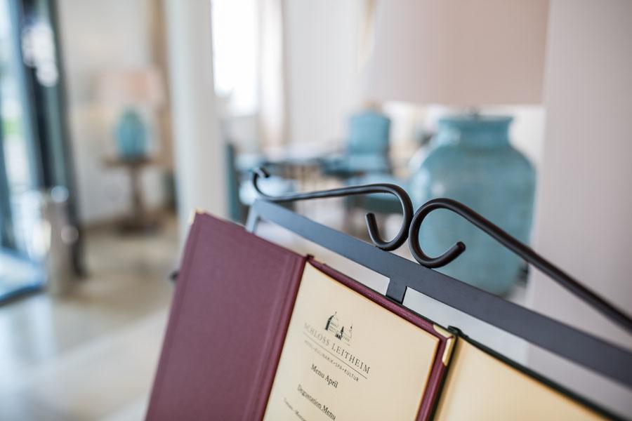 Hotel Schloss Leitheim エクステリア 写真