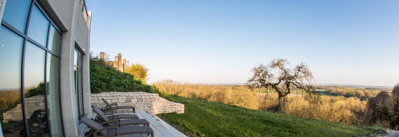 Hotel Schloss Leitheim エクステリア 写真